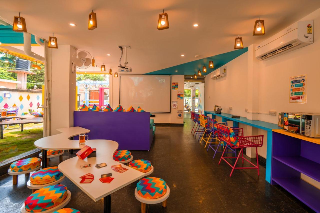 Gostops Goa, Baga Ngoại thất bức ảnh