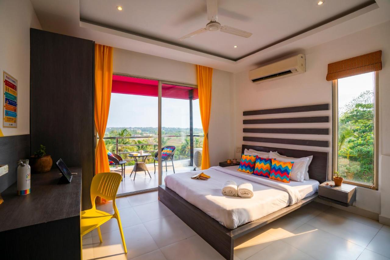 Gostops Goa, Baga Ngoại thất bức ảnh