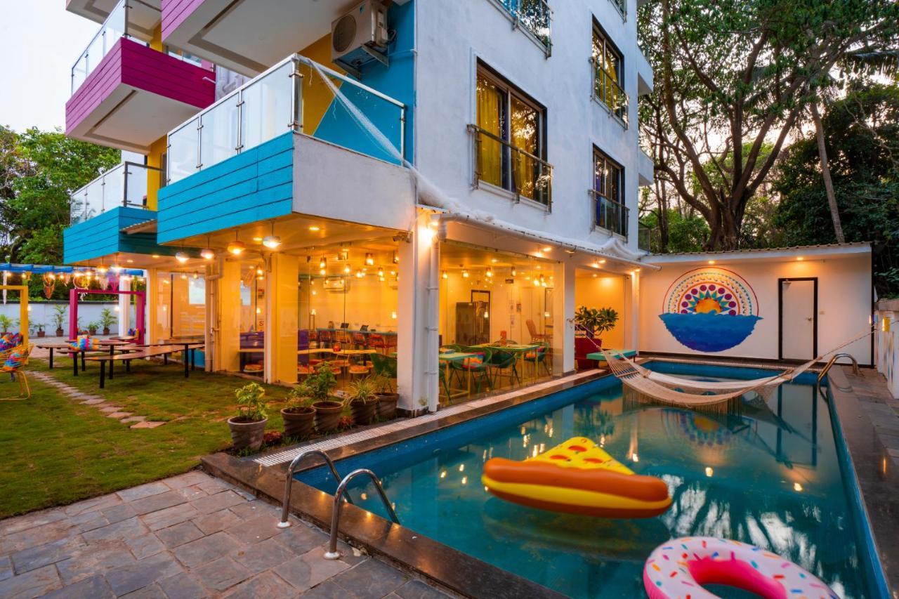 Gostops Goa, Baga Ngoại thất bức ảnh